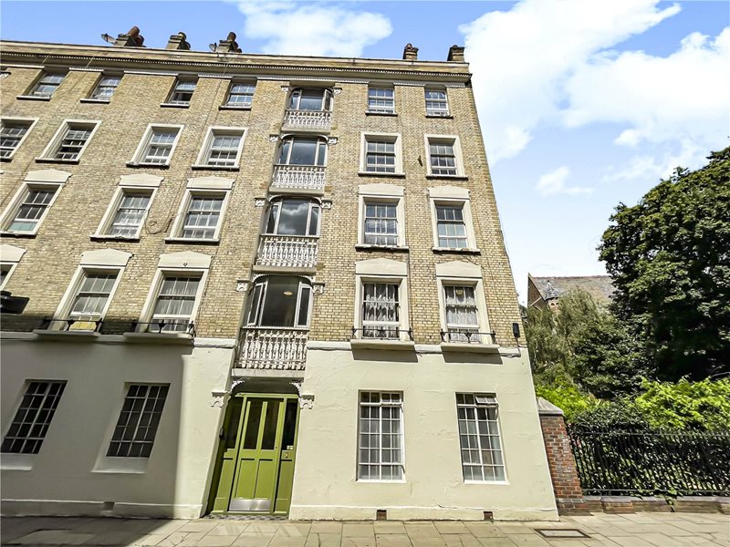 Luke Street, London, EC2A