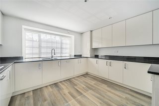 Burnham Square, Upper Froyle, Alton, Hampshire, GU34