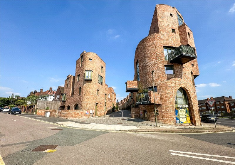 Edgewood Mews, Finchley, London, N3