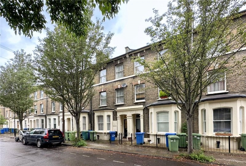 Larcom Street, London, SE17