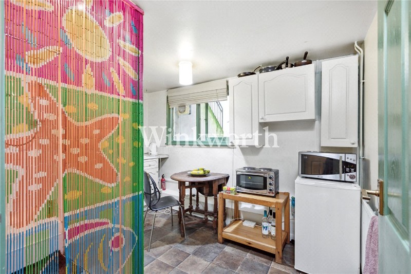 Laura Terrace, London, N4