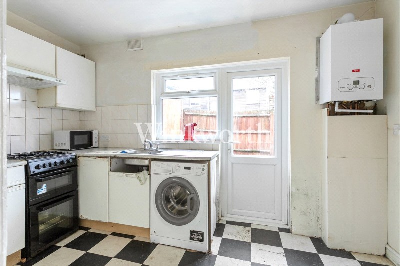 Moselle Avenue, London, N22