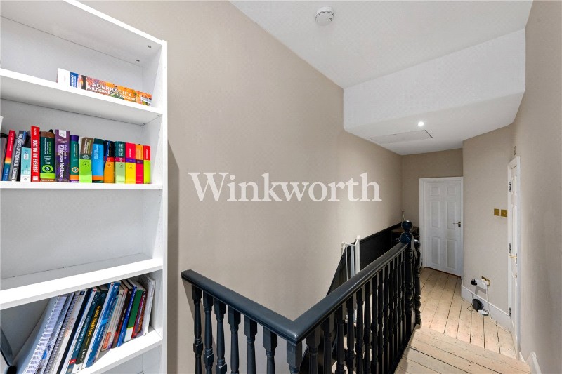 La Rose Lane, London, N15