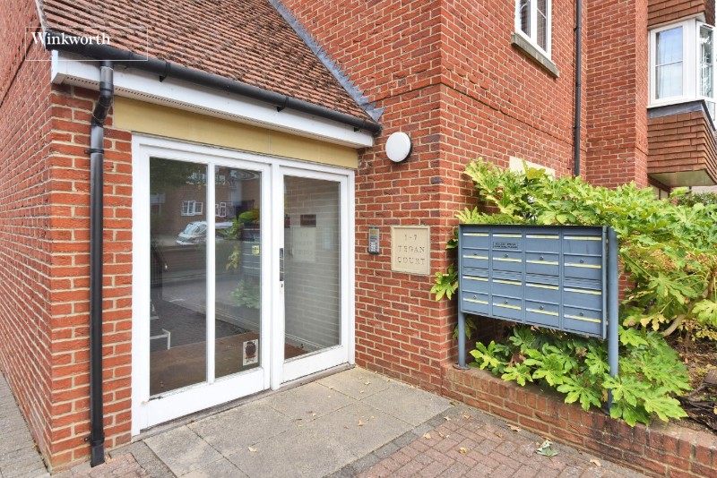 Tegan Close, Sutton, SM2