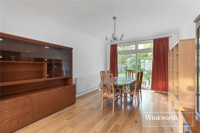Cadogan Gardens, Finchley, London, N3