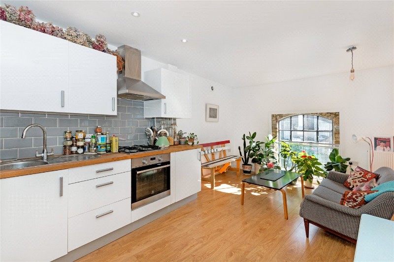 New Cross Road, London, SE14