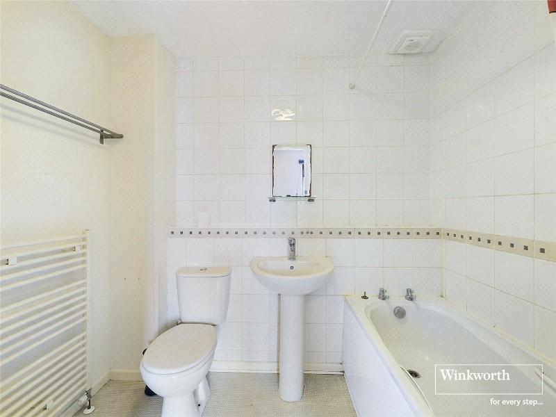 Copenhagen Close, Reading, Berkshire, RG2