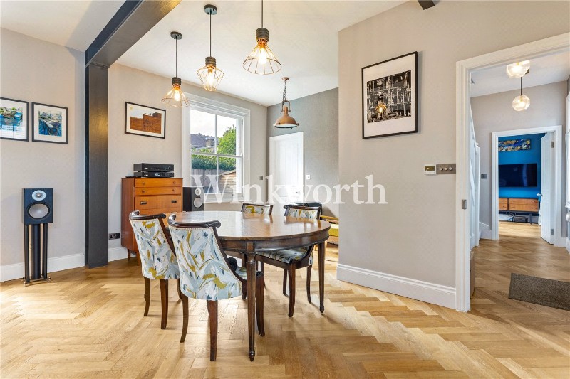 Lytton Avenue, London, N13