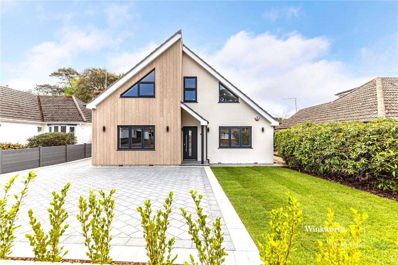 Wellington Avenue, Christchurch, Dorset, BH23
