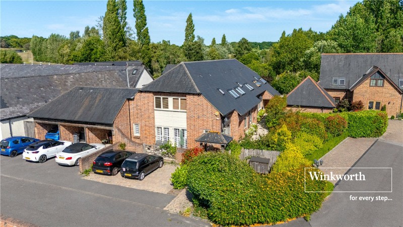 Longham Farm Close, Longham, Ferndown, Dorset, BH22