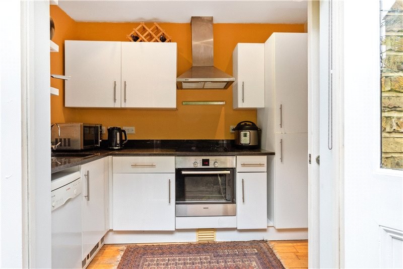 Kennington Park Road, London, SE11