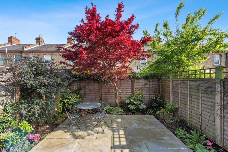 Hewitt Avenue, London, N22