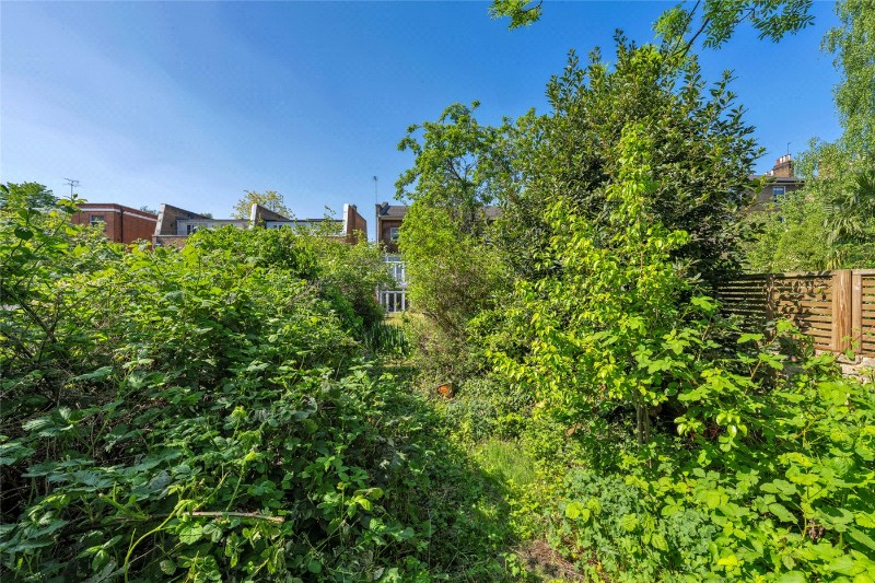 Carlton Hill, London, NW8