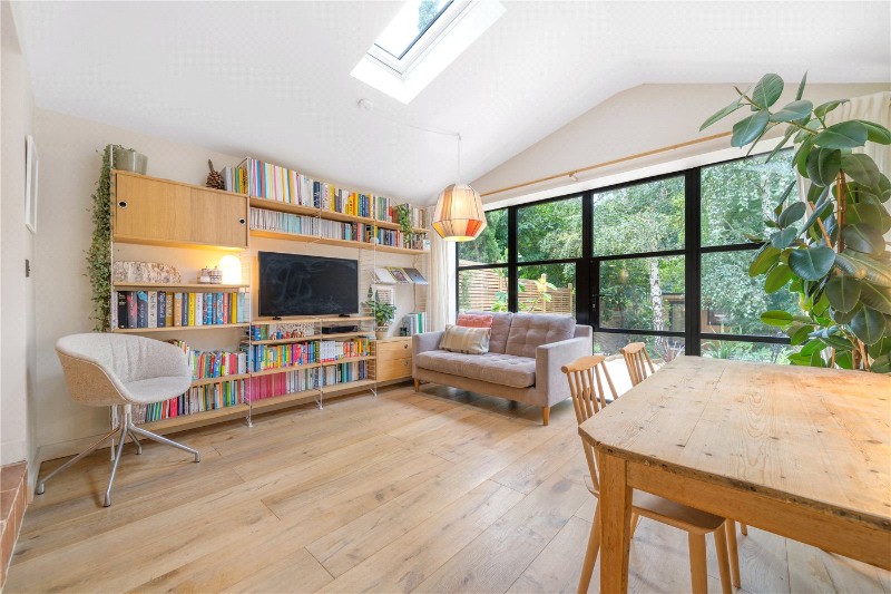 Belvoir Road, East Dulwich, London, SE22