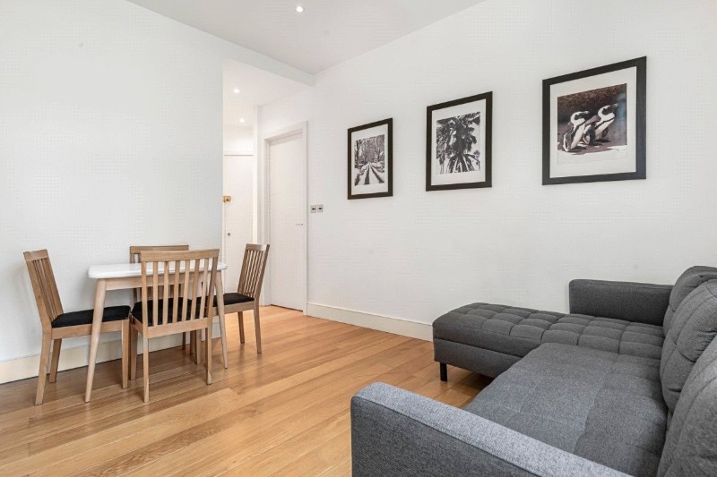 Kings Cross Road, Clerkenwell, London, WC1X