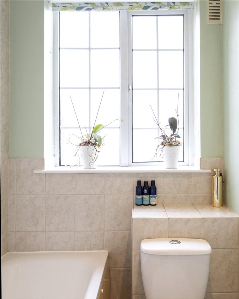 Streatham Hill, London, SW2