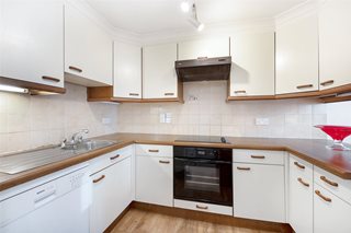 Belgrave Road, London, SW1V