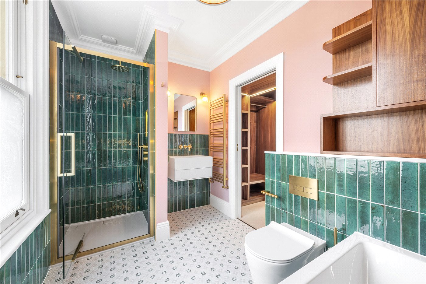 Ensuite