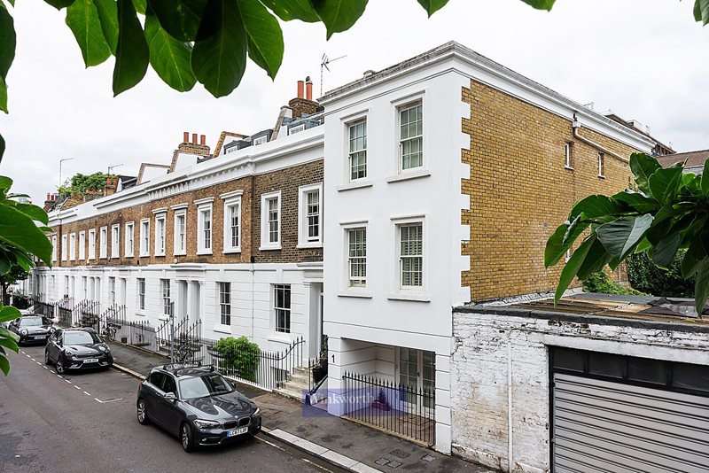 Colnbrook Street, London, UK, SE1