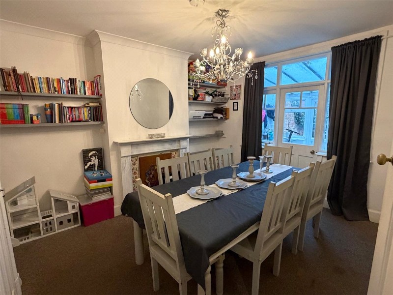 Queens Park Parade, Northampton, Northamptonshire, NN2