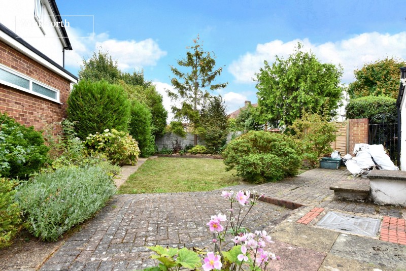 Leyfield, Worcester Park, KT4