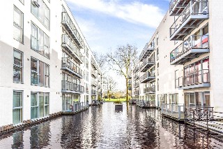 Lea Bridge Road, London, E5