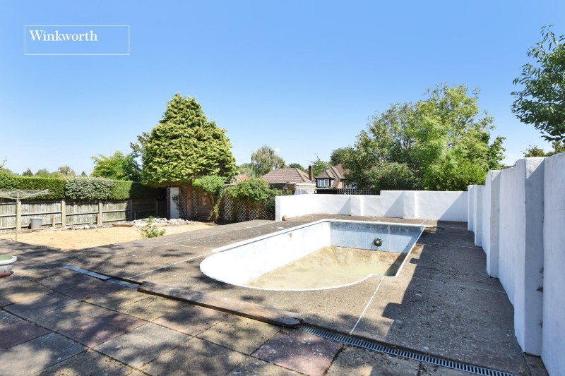 Sandy Lane, Cheam, Sutton, SM2