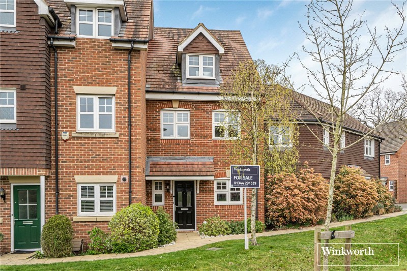 Gomer Road, Bagshot, Surrey, GU19