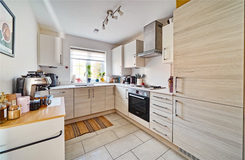 Towns End Gardens, Farnham, Surrey, GU9