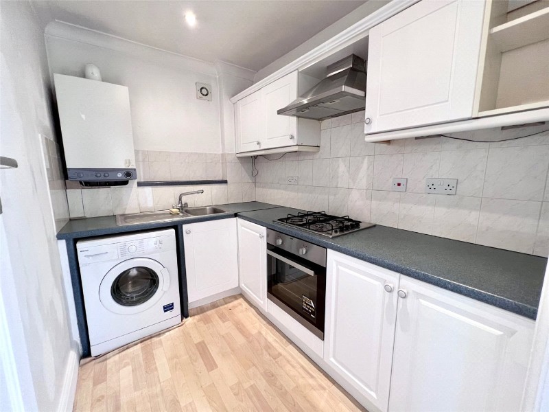 Portsmouth Road, Thames Ditton, Surrey, KT7