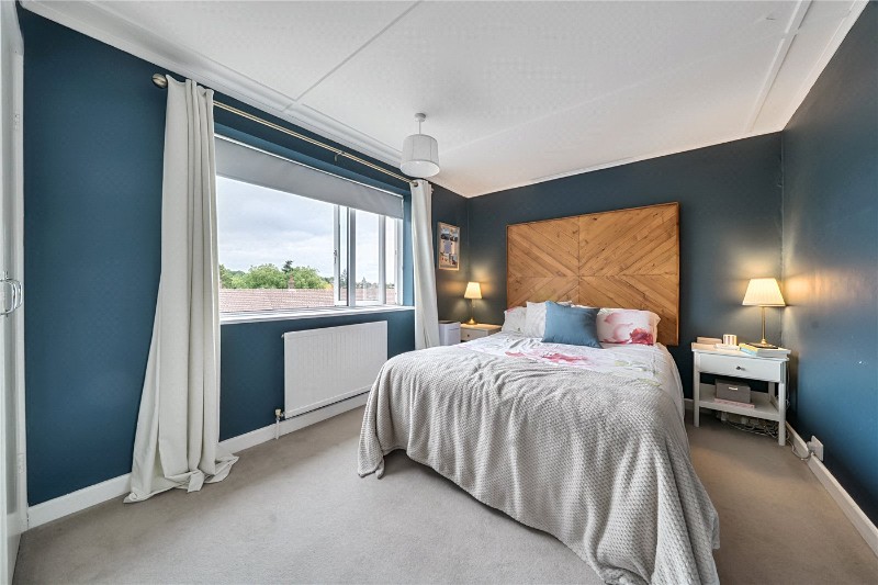 Kingsley Close, Shaw, Newbury, Berkshire, RG14