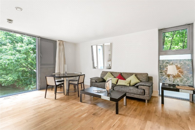 Highbury Stadium Square, London, N5