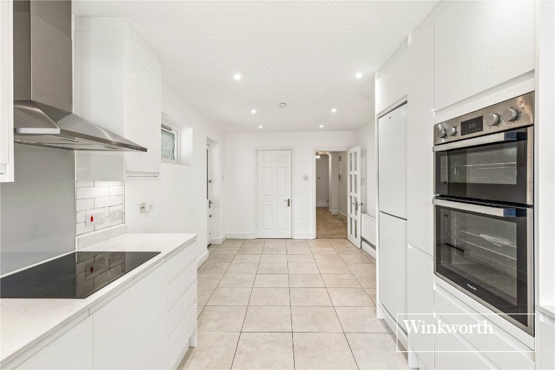 Hendon Lane, London, N3