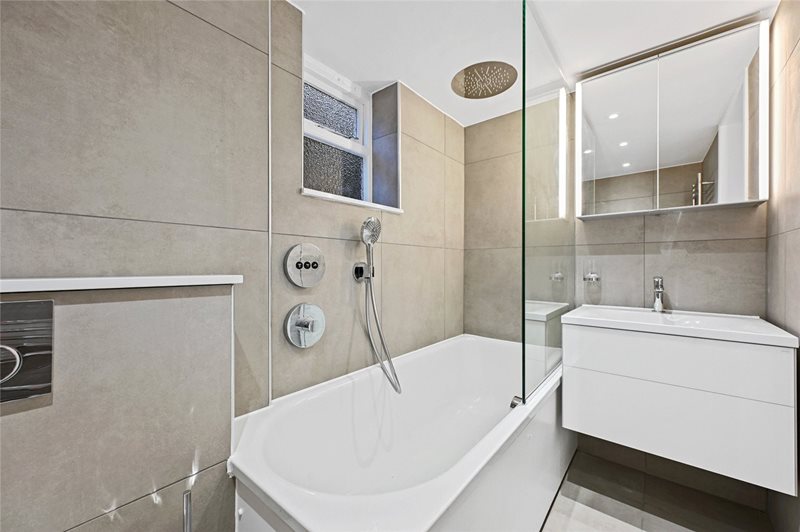 Curwen Road, London, W12