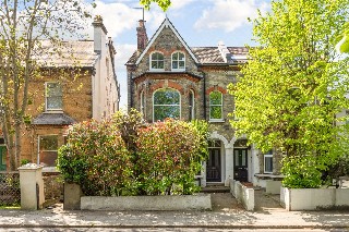 Herne Hill Road, London, SE24