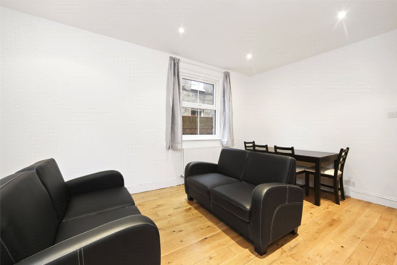 Collingbourne Road, London, W12