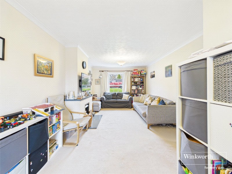 Lamorna Crescent, Tilehurst, Reading, Berkshire, RG31