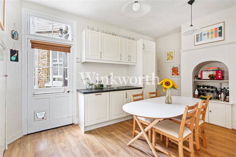 Victoria Crescent, London, N15