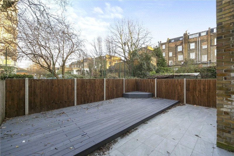 Devonport Road, London, W12