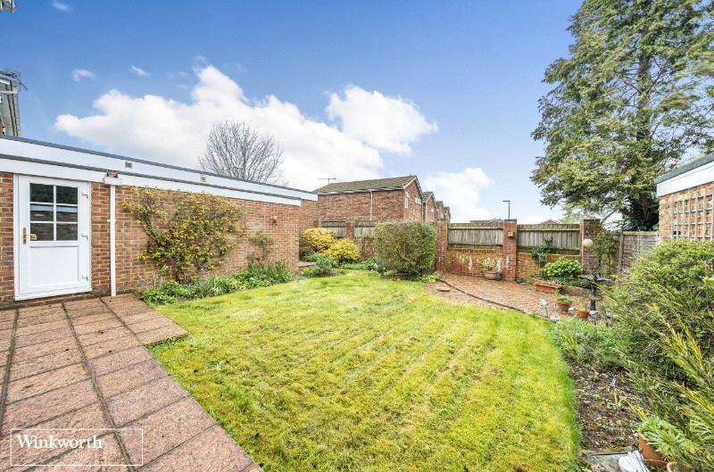 Holy Barn Close, Basingstoke, Hampshire, RG22
