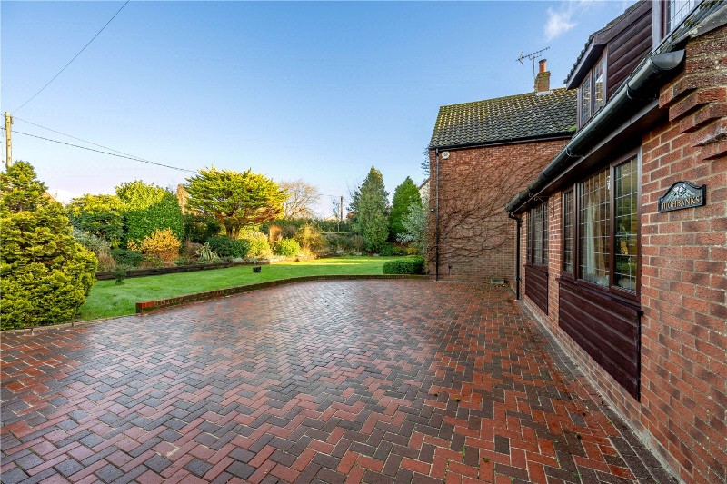 Ferry Road, Surlingham, Norwich, Norfolk, NR14