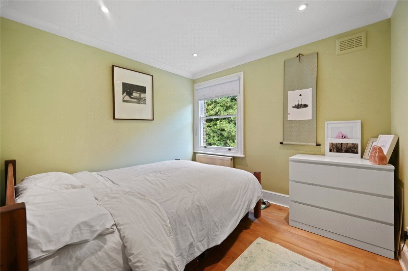 Godolphin Road, London, W12
