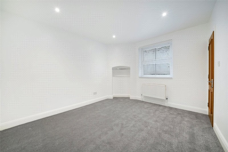 The Mitre, Grafton Road, London, NW5