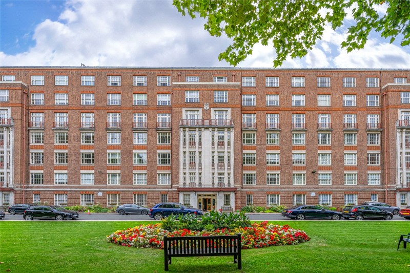 Eyre Court, Finchley Road, St John&#39;s Wood, London, NW8