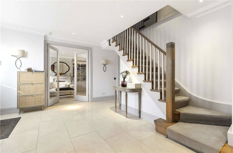 Belgrave Road, Barnes, London, SW13