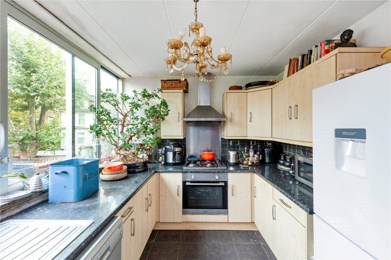 East Bank, London, N16