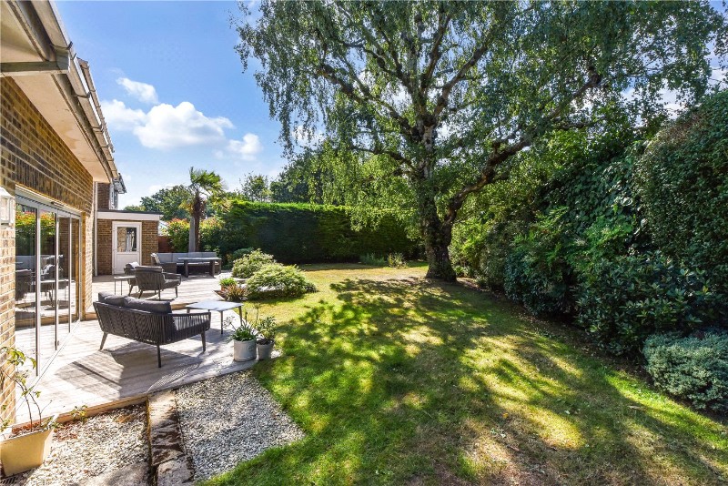 Selborne Close, Petersfield, Hampshire, GU32