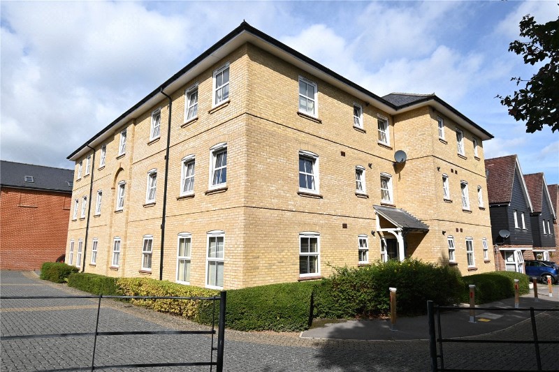 Woolston Place, Sherfield-on-Loddon, Hook, Hampshire, RG27