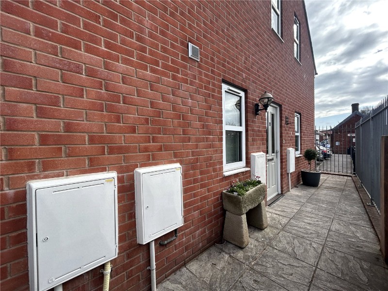 Station Approach, Crediton, Devon, EX17