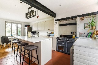 Hillside Villas, Bullington Lane, Sutton Scotney, Winchester, SO21